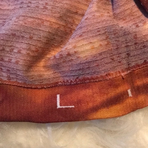 lululemon athletica Men's Short Sleeve Shirt - Brown and Gold Tie-Dye - Picture 3 of 4